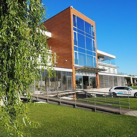 Hotel Ponteo - Activity Park Bratislava Extérieur photo