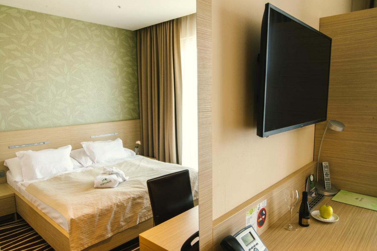 Hotel Ponteo - Activity Park Bratislava Extérieur photo